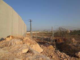 A new wall between Azun Atme and Oranit